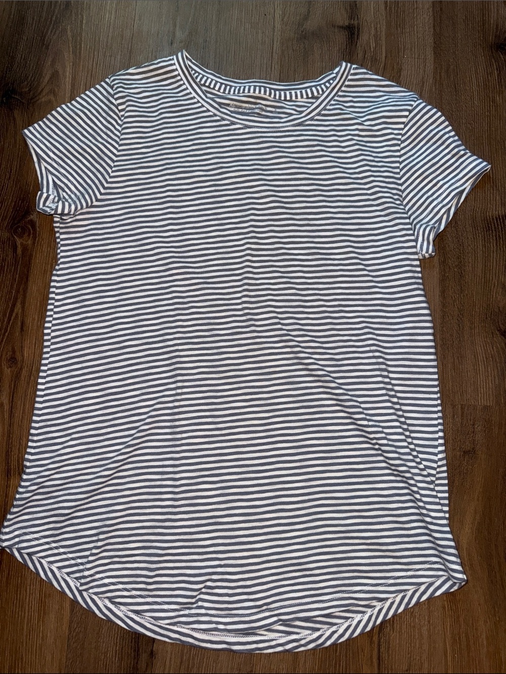 Abercrombie & Fitch Navy and White Striped Short Sleeve Tee